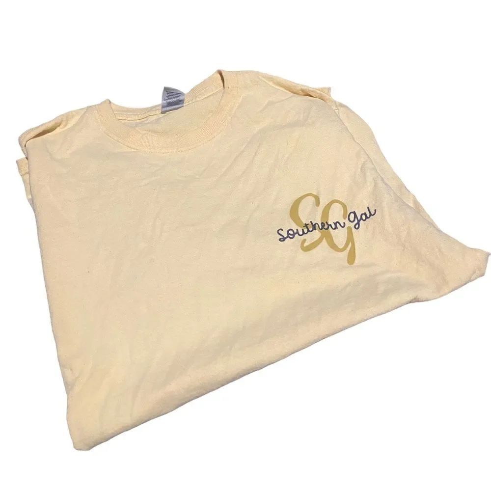 Southern Gal size medium “you are the bee’s knees bee-lieve in yourself”